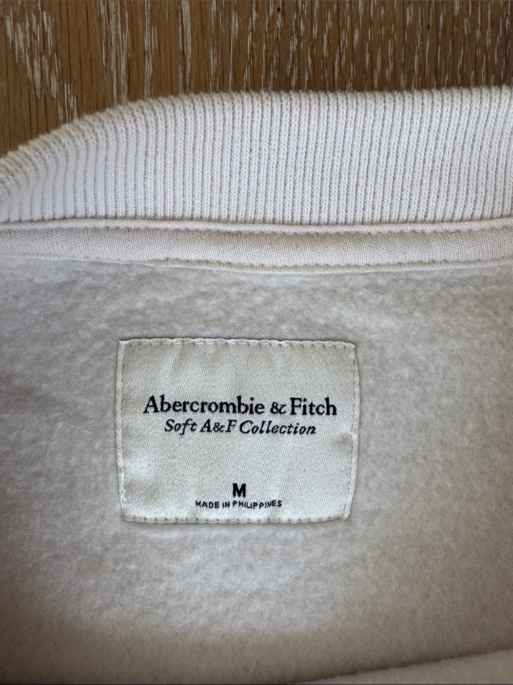 Abercrombie & Fitch Espresso Martini Graphic Vintage Sunday Crew Sweatshirt. - Picture 2 of 3